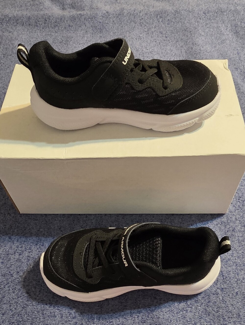 NWT Toddler Under Armour Assert 10T Black